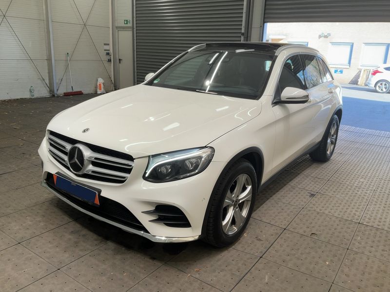 Mercedes-Benz GLC-Klasse GLC 300 4Matic AMG Line 2018 – снимка 1