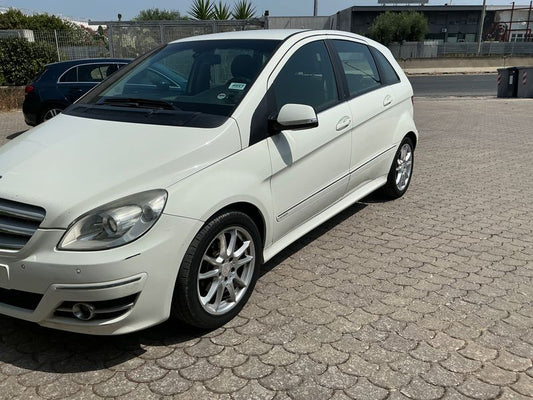 Mercedes-Benz B-Klasse B 180 CDI 2011 – снимка 1