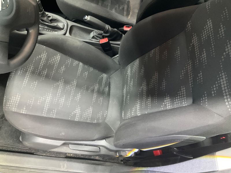 Opel Corsa 1.4 Edition 2012 – снимка 42
