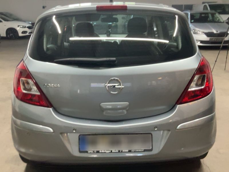 Opel Corsa 1.4 Edition 2012 – снимка 7