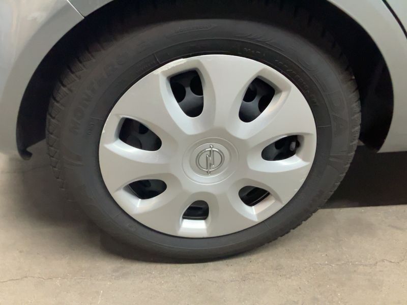 Opel Corsa 1.4 Edition 2012 – снимка 9