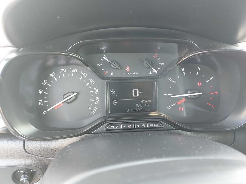 Citroen C3 1.5 Blue-HDi Société Feel 2021 – снимка 12