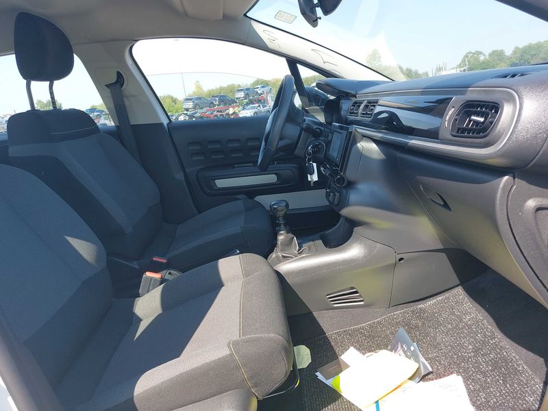 Citroen C3 1.5 Blue-HDi Société Feel 2021 – снимка 10