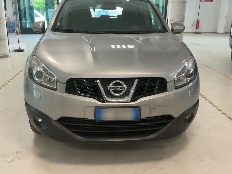 Nissan Qashqai+2 1.6 dCi Tekna 4x4 2013 – снимка 14