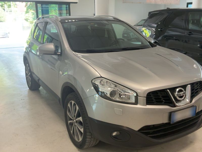 Nissan Qashqai+2 1.6 dCi Tekna 4x4 2013 – снимка 12