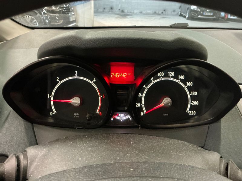 Ford Fiesta 1.4 TDCi Trend 2010 – снимка 4