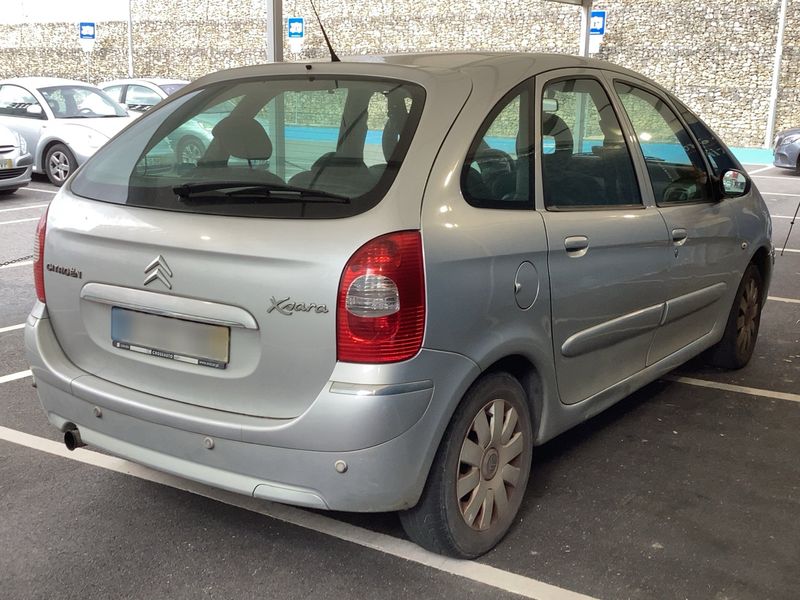 Citroen Xsara Picasso 1.6 HDi Exclusive 2005 – снимка 8