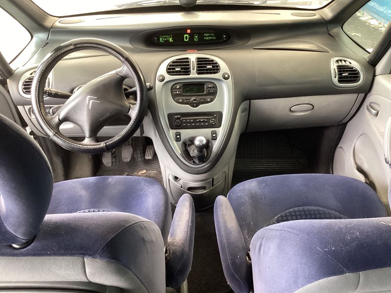 Citroen Xsara Picasso 1.6 HDi Exclusive 2005 – снимка 17