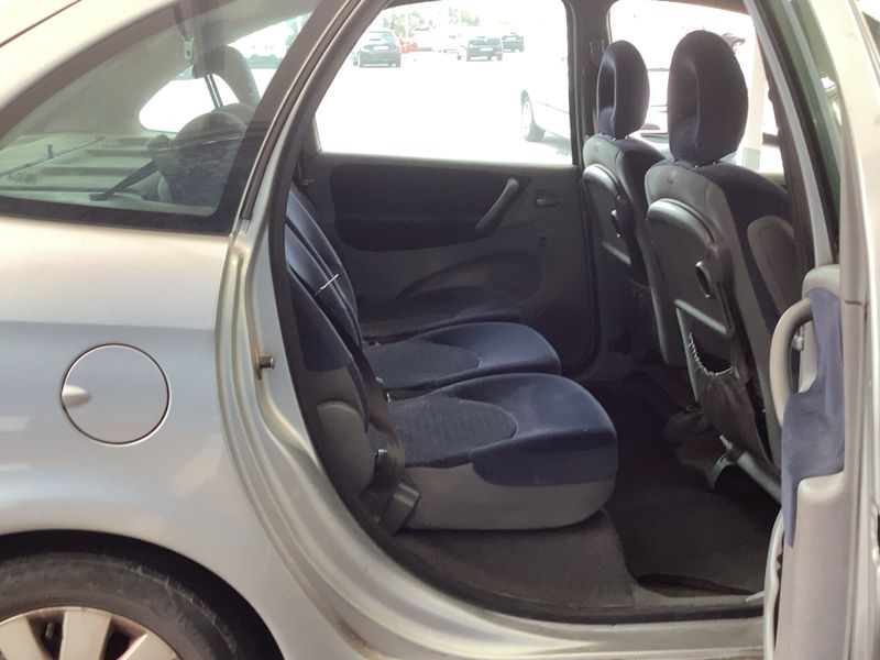 Citroen Xsara Picasso 1.6 HDi Exclusive 2005 – снимка 19