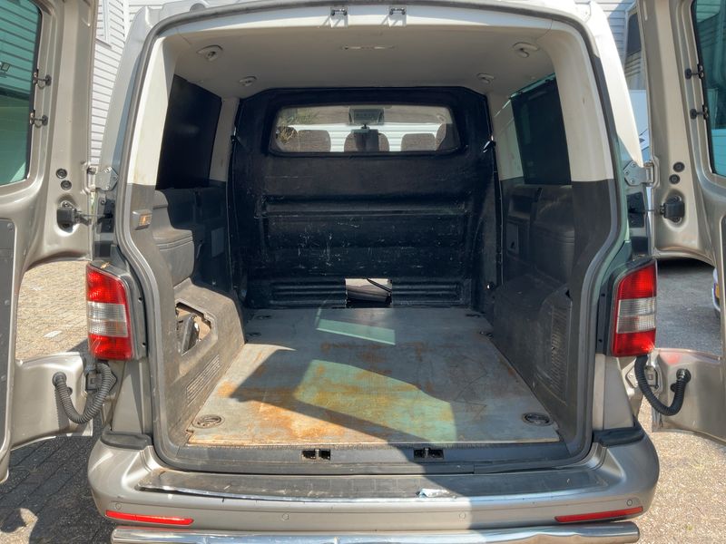 Volkswagen T5 Caravelle 2.0 TDI Comfortline lang 2015 – снимка 15