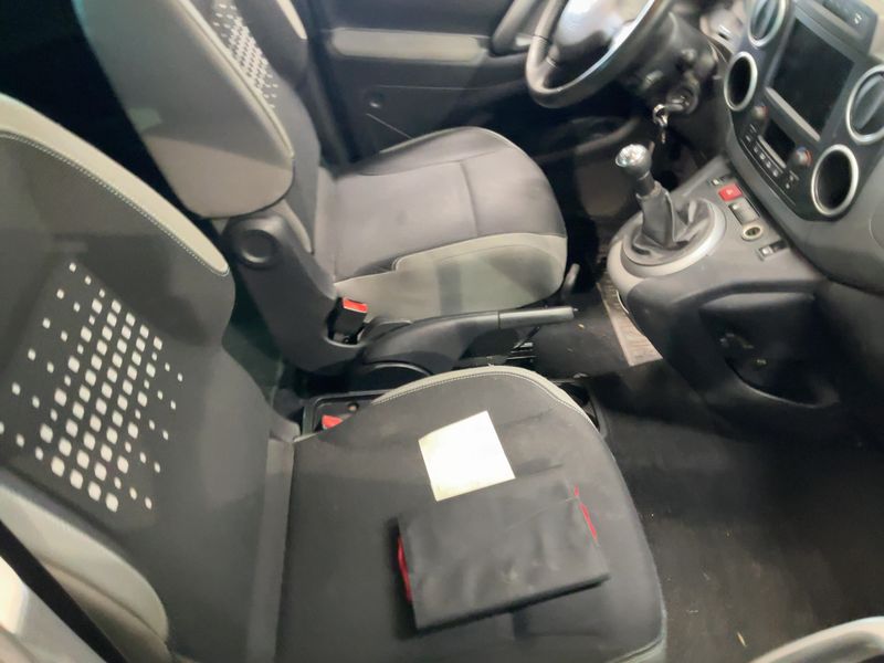 Citroen Berlingo 1.2 PureTech Selection 2016 – снимка 16