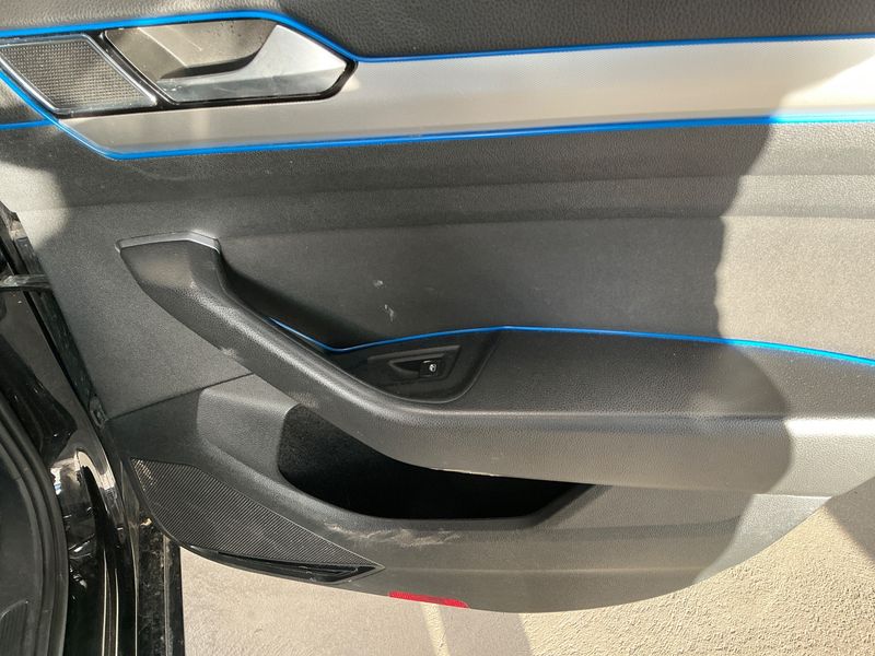 Volkswagen Passat 2.0 TDI Comfortline BlueMotion Tech 2018 – снимка 27