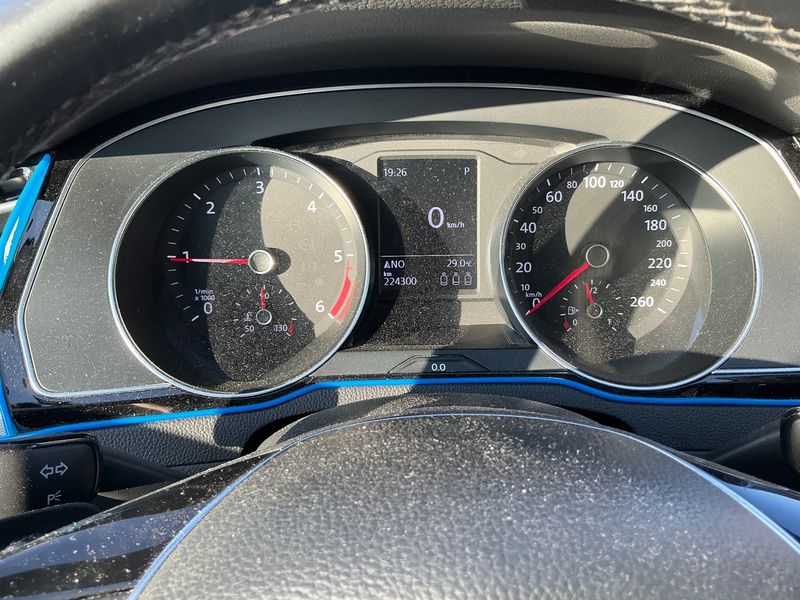 Volkswagen Passat 2.0 TDI Comfortline BlueMotion Tech 2018 – снимка 18
