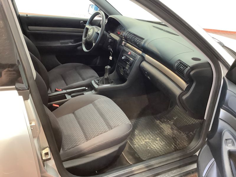 Audi A4 1.6 2000 – снимка 3