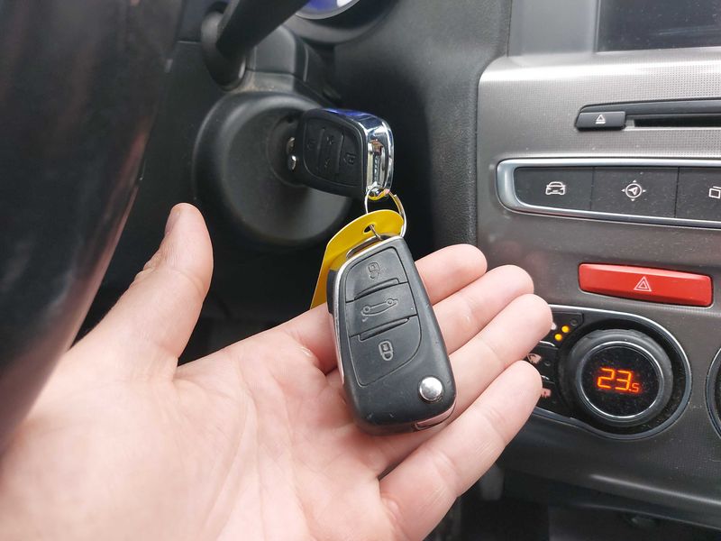 Citroen C4 1.6 Blue-HDi Millenium Business 2017 – снимка 26