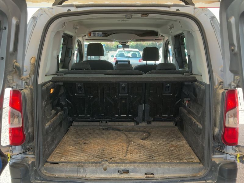 Citroen Berlingo 1.5 Blue-HDi Feel M 2019 – снимка 15