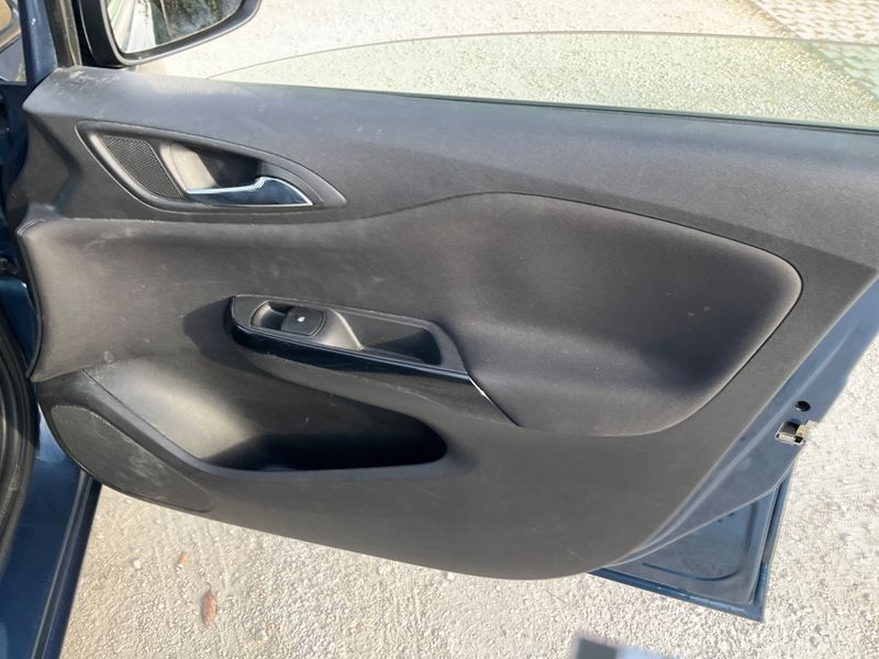 Opel Corsa 1.4 LPG B-Color 2017 – снимка 32