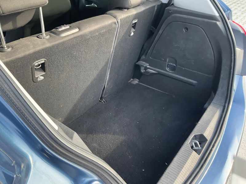 Opel Corsa 1.4 LPG B-Color 2017 – снимка 40