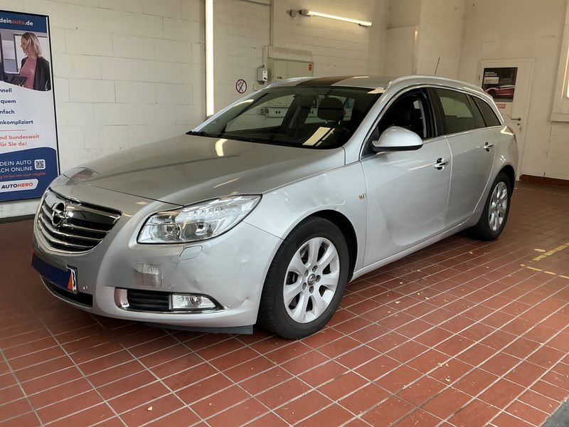 Opel Insignia Sports Tourer 2.0 CDTI Edition 2011 – снимка 1