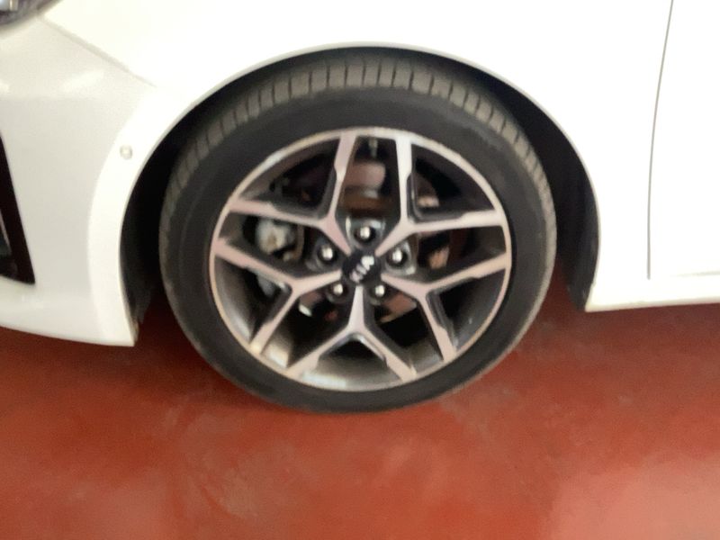 Kia cee'd 1.6 CRDi Mild-Hybrid GT Line 2021 – снимка 3
