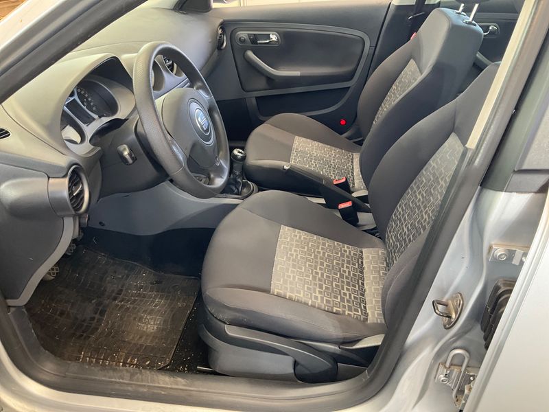Seat Ibiza 1.2 Fresh 2009 – снимка 3