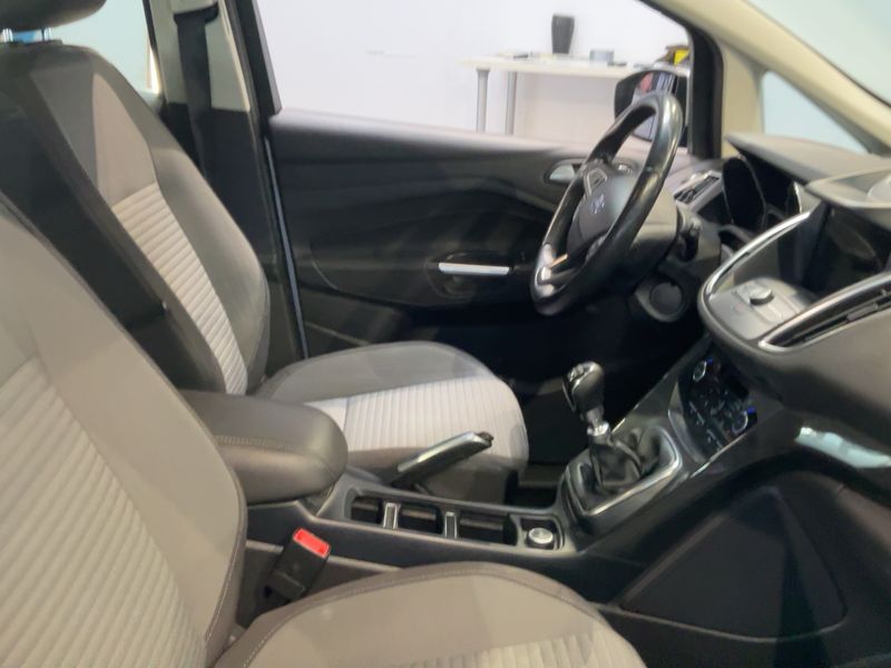 Ford C-Max 1.5 TDCi Titanium 2018 – снимка 17
