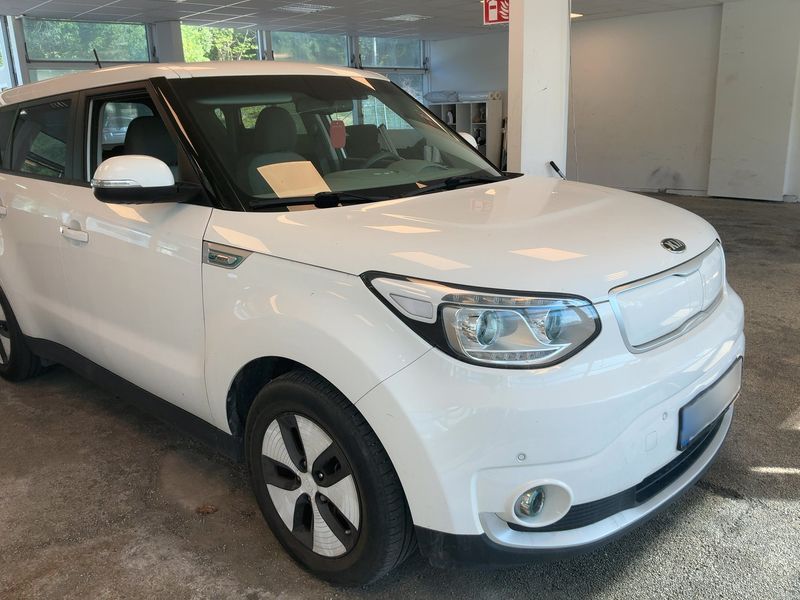 Kia Soul electric drive 81 kW EV 2015 – снимка 12