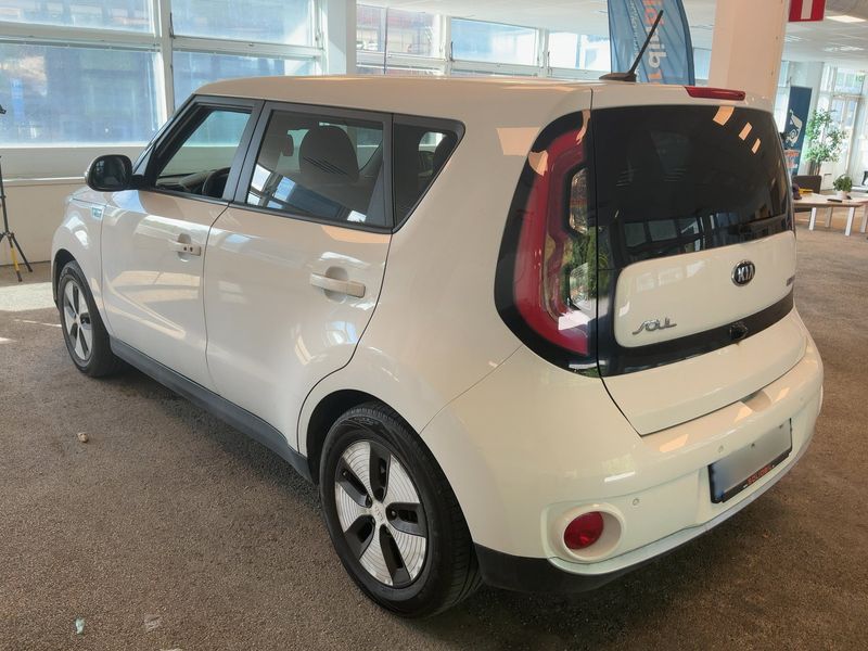 Kia Soul electric drive 81 kW EV 2015 – снимка 6