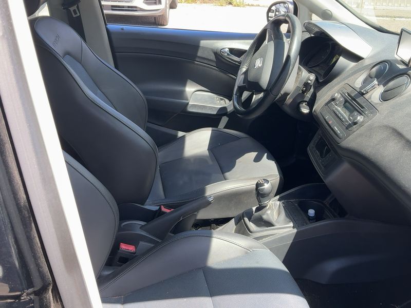 Seat Ibiza 1.6 TDI Stylance / Style 2014 – снимка 16