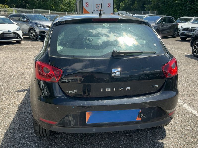 Seat Ibiza 1.6 TDI Stylance / Style 2014 – снимка 7