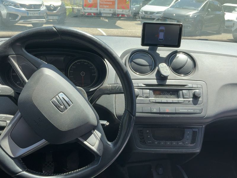 Seat Ibiza 1.6 TDI Stylance / Style 2014 – снимка 17