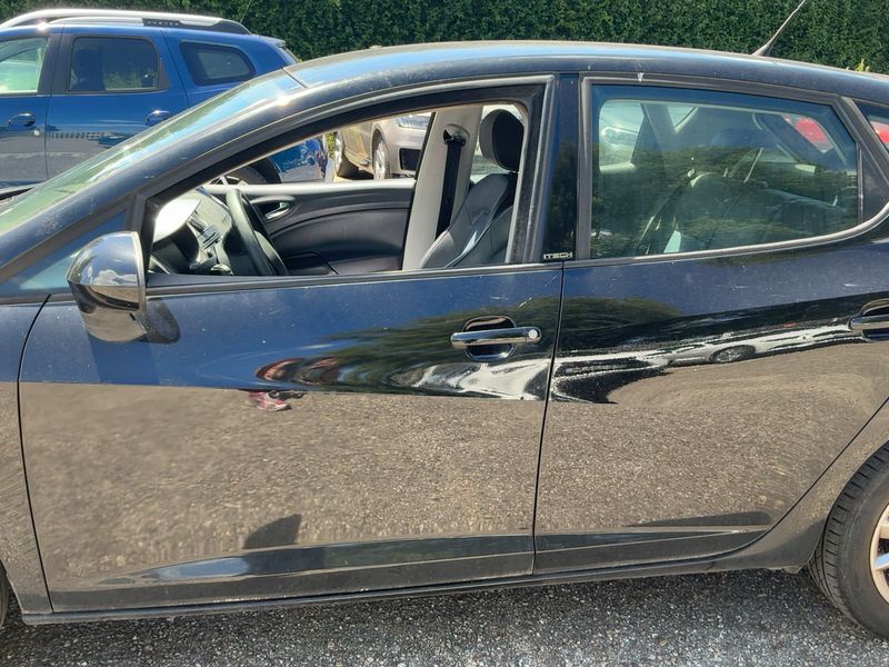 Seat Ibiza 1.6 TDI Stylance / Style 2014 – снимка 4