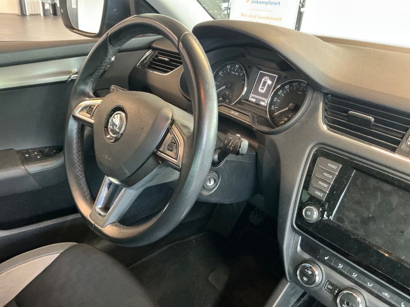 Skoda Octavia 1.4 TSI Ambition 2017 – снимка 24