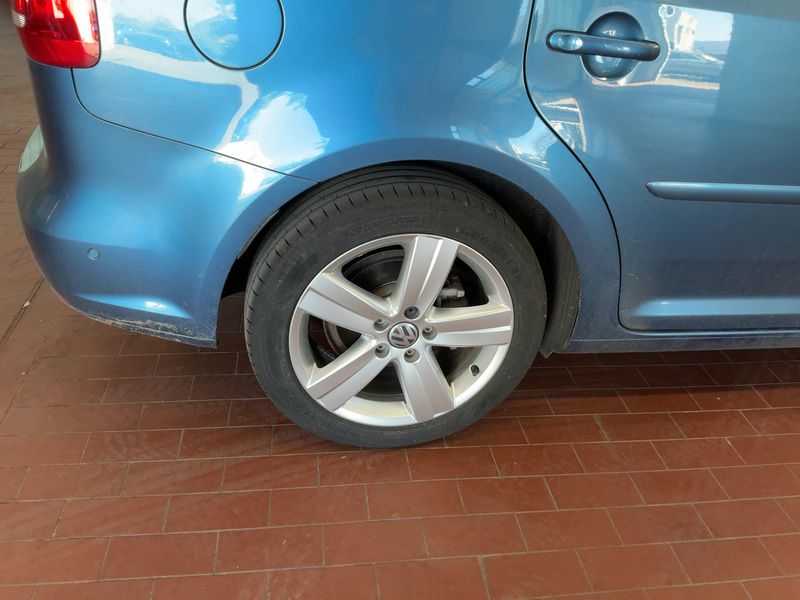 Volkswagen Touran 1.4 TSI Cup 2015 – снимка 9