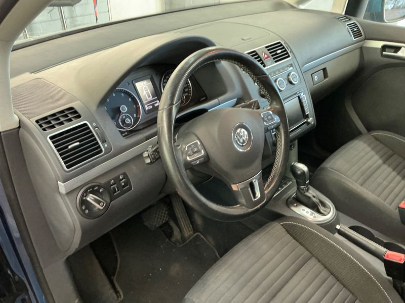 Volkswagen Touran 1.4 TSI Cup 2015 – снимка 25