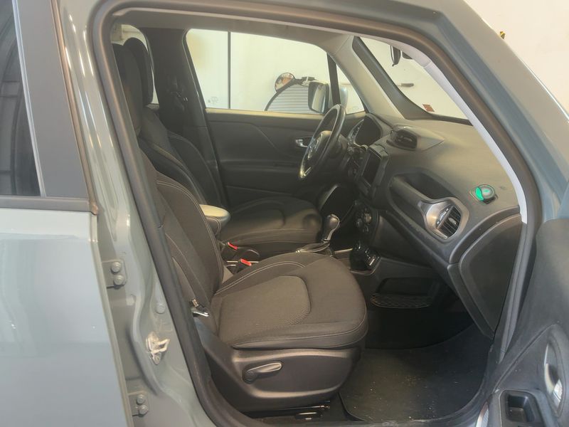 Jeep Renegade 2.0 M-Jet Limited 4WD 2018 – снимка 16