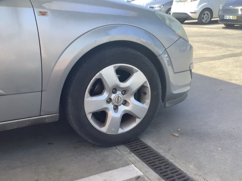 Opel Astra 1.4 Basis 2004 – снимка 11