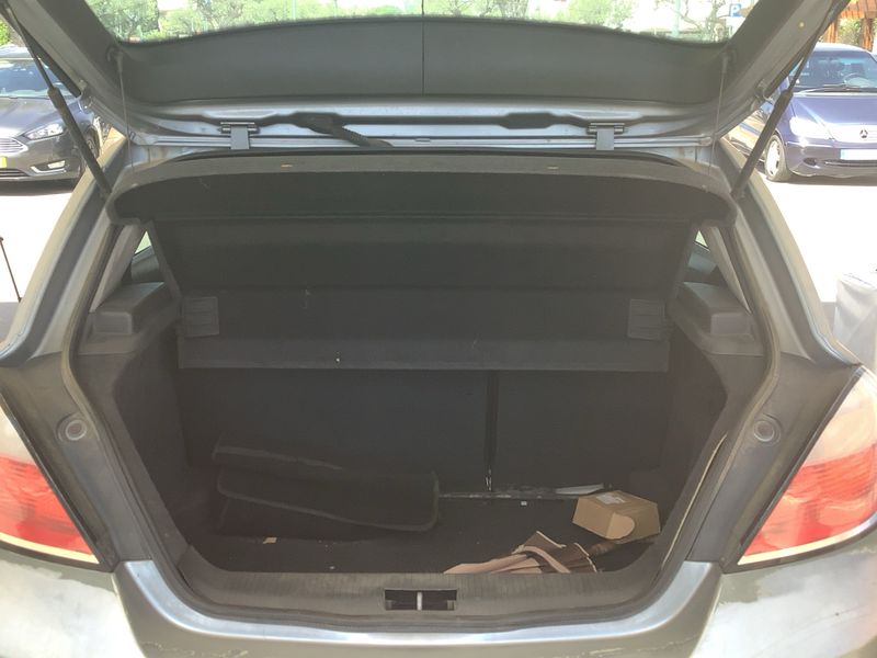 Opel Astra 1.4 Basis 2004 – снимка 15