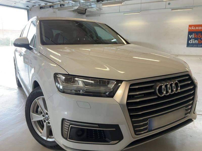 Audi Q7 3.0 TDI e-tron quattro 2016 – снимка 12