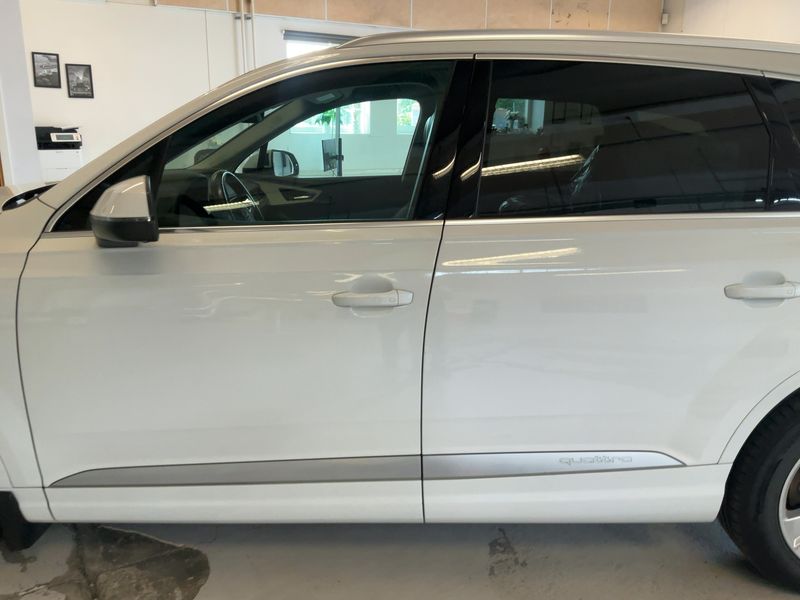 Audi Q7 3.0 TDI e-tron quattro 2016 – снимка 4