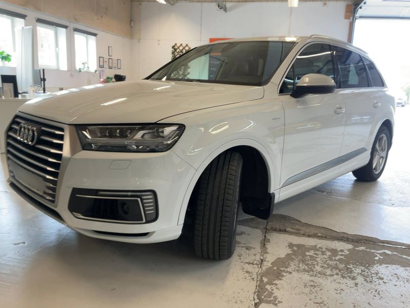 Audi Q7 3.0 TDI e-tron quattro 2016 – снимка 1
