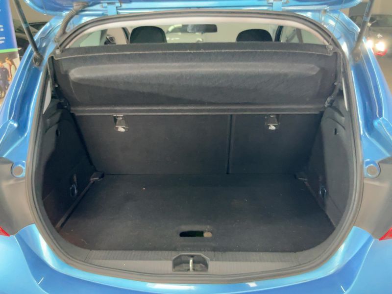 Opel Corsa 1.4 Turbo Color Edition ecoFlex 2016 – снимка 15