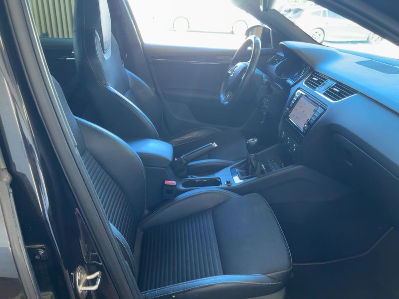 Skoda Octavia 2.0 TSI RS 2015 – снимка 17