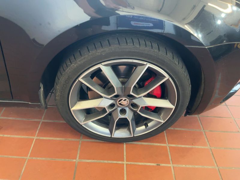 Skoda Octavia 2.0 TSI RS 2015 – снимка 11