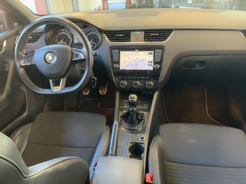 Skoda Octavia 2.0 TSI RS 2015 – снимка 18