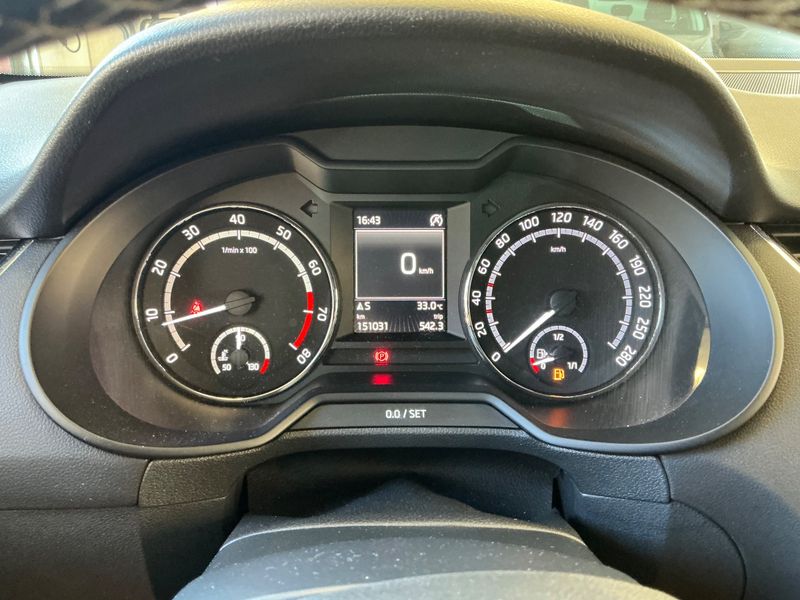 Skoda Octavia 2.0 TSI RS 2015 – снимка 19