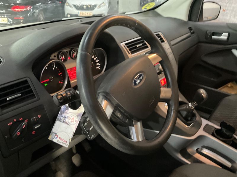 Ford Kuga 2.0 TDCi Trend 2009 – снимка 24