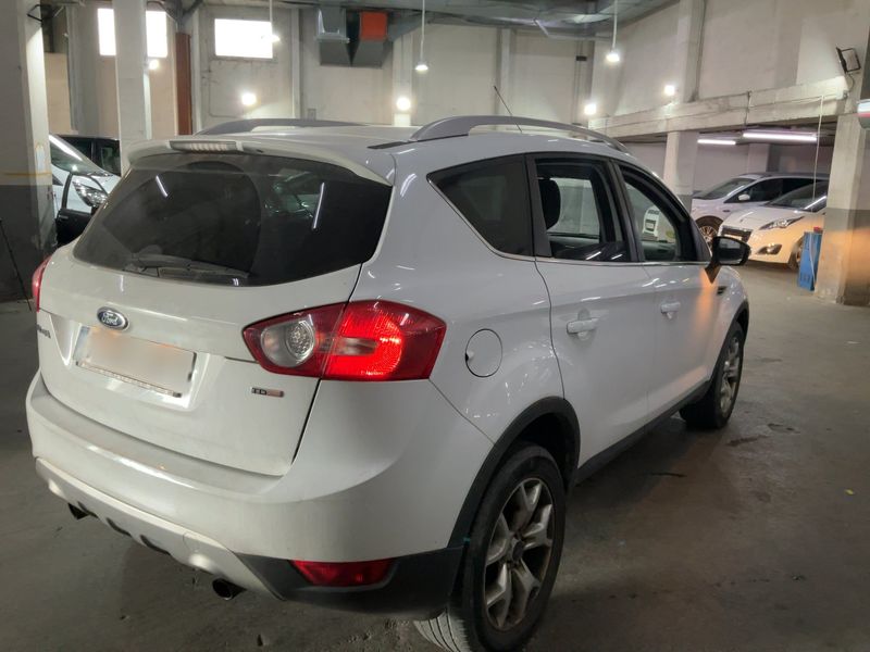 Ford Kuga 2.0 TDCi Trend 2009 – снимка 8