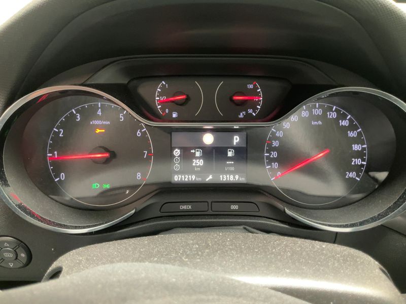 Opel Crossland X 1.2 Turbo INNOVATION 2019 – снимка 18
