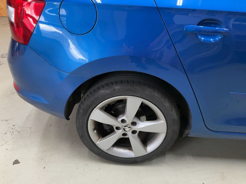 Skoda Rapid Spaceback 1.6 TDI Elegance 2014 – снимка 9